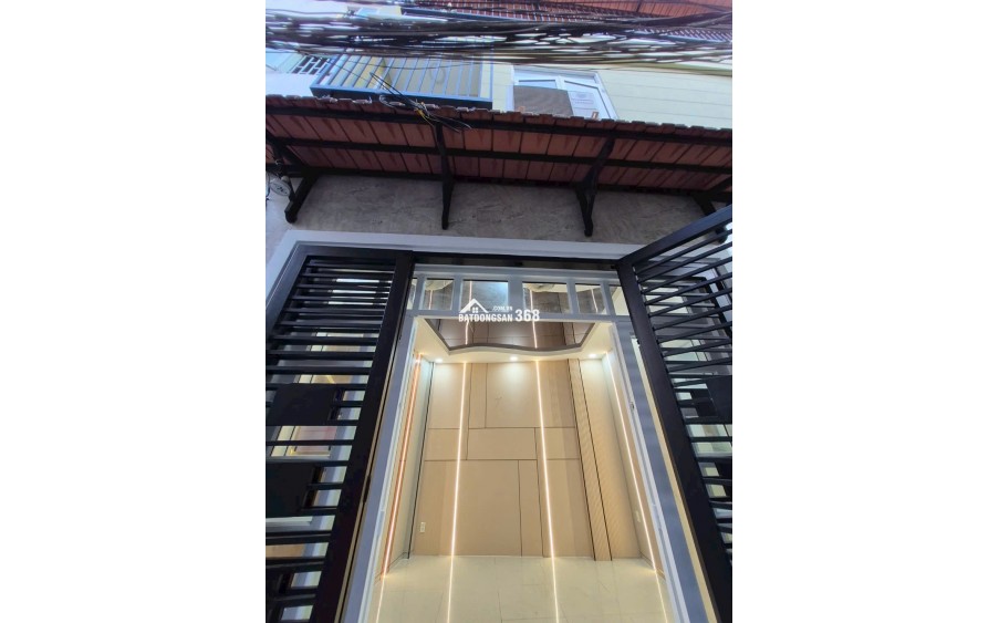 NHÀ ĐẸP QUẬN 4_4 TÀNG ĐÚC_30M2_KO QH_4 TỶ NHỈNH