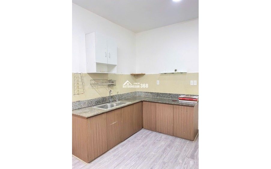 Chính chủ bán căn hộ lầu cao, view đẹp tại Q2, HCM