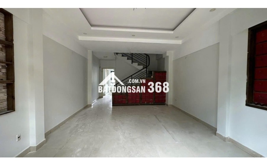 Cho thuê nhà mặt tiền 8 phòng Phạm Ngọc Thạch phường 6 Đà Lạt