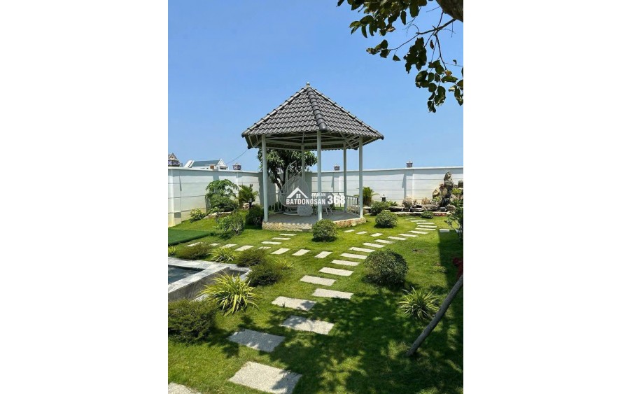 BIỆT THỰ BIỂN CỦA DIỄN VIÊN TẠI BÀ RỊA – 600M2 ĐẤT, 300M2 THỔ CƯ – CHỈ 10.8 TỶ