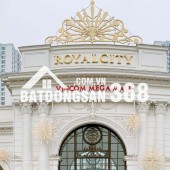  SIÊU PHẨM NGUYỄN TRÃI - NGÕ NÔNG 5M RA PHỐ - ĐỐI DIỆN ROYAL CITY  CHỈ 7 TỶ - 250TR/M2