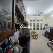 Bán Nhà Thụy Khuê ,4 Tầng , 63m2 , Gần Hồ ,ngõ Thông Trích Sài, 13x Tỷ ( Có gia Lộc )