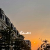 BÁN NHÀ MẶT PHỐ ĐƯỜNG NGUYỄN LỘ TRẠCH TP HUẾ