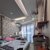 Bán nhà đẹp xịn đường Phạm Phú Thứ Quận 6