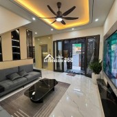 Cần bán  Trung tâm Long Biên ,Nguyễn Văn Cừ  ,nhà mới đẹp ở ngay 
+ 60m² thang máy xịn , full nội thất, Nhỉnh 12  
+ Lô góc thoáng vĩnh viễn