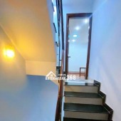 Bán nhà 5 tầng Hoàng Hoa Thám, Bình Thạnh - 37m2, 7.9 tỷ, 4PN, SH