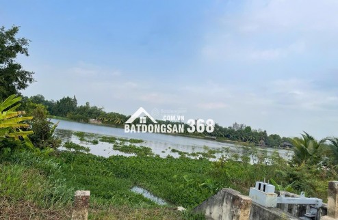 - BÁN đất Vừa MT sông SG  và MT rạch rất đẹp thoáng mát  thuộc Xã Trung An, Chủ Chi.