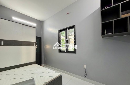 BÁN ĐẤT MẶT TIỀN TẶNG NHÀ - MẶT TIỀN ĐƯỜNG MỸ HUÊ -TRUNG CHÁNH- HÓC MÔN (6x37m) -CHỈ 8,8Tỷ