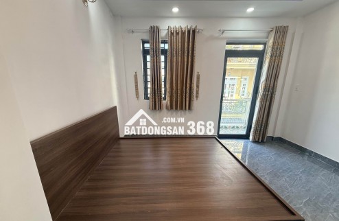 NHÀ 5 TẦNG - HẺM OTO 7 CHỖ - VỊ TRÍ ĐẮC ĐỊA NHIỀM TIỀM NĂNG