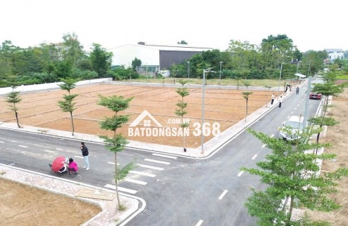 Bán đất chính chủ  Phú Cát/ Hòa Lạc  101.7m2 đất fun thổ cư. 4.x tỷ , lh 0966329691