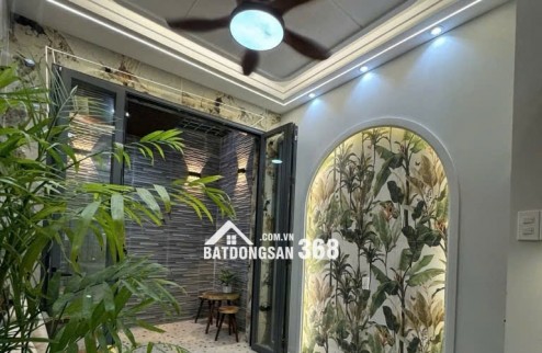 NHÀ ĐẸP LUNG LINH, HXH, NGANG 4M, 4 TẦNG, SHR, PHẠM VĂN CHÍ, 6 TỶ HƠN, QUẬN 6