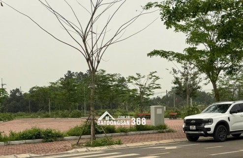 Lô đất 100m2 gần Quốc Lộ 21, khu vực trung tâm Hòa Lạc. Phù hợp xây trọ, đầu tư sinh lời, kết nối Metro 12