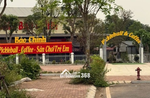 Bí mật lô đất 100m2 gần Quốc Lộ 21, khu vực trung tâm Hòa Lạc. Phù hợp xây trọ, đầu tư sinh lời, kết nối Metro 5 – Quốc Lộ 21. Liên hệ xem đất ngay.