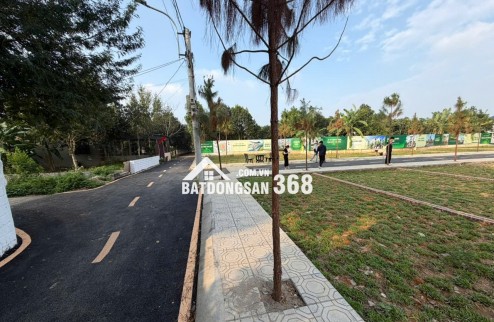 THANH KHOẢN GẤP LÔ ĐẤT RẺ HƠN LÔ BÊN CẠNH 300tr - HÒA LẠC