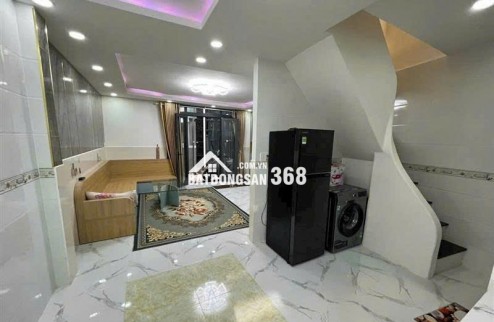 NHÀ ĐẸP Q7 - 2 TẦNG - 46m2 - GẦN MẶT TIỀN - CHỈ 3TỶ NHỈNH