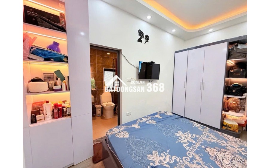 [BÁN NHÀ QUẬN TÂY HỒ] - 5 TẦNG DÂN XÂY - CÓ KHE THANG MÁY - KINH DOANH TỐT