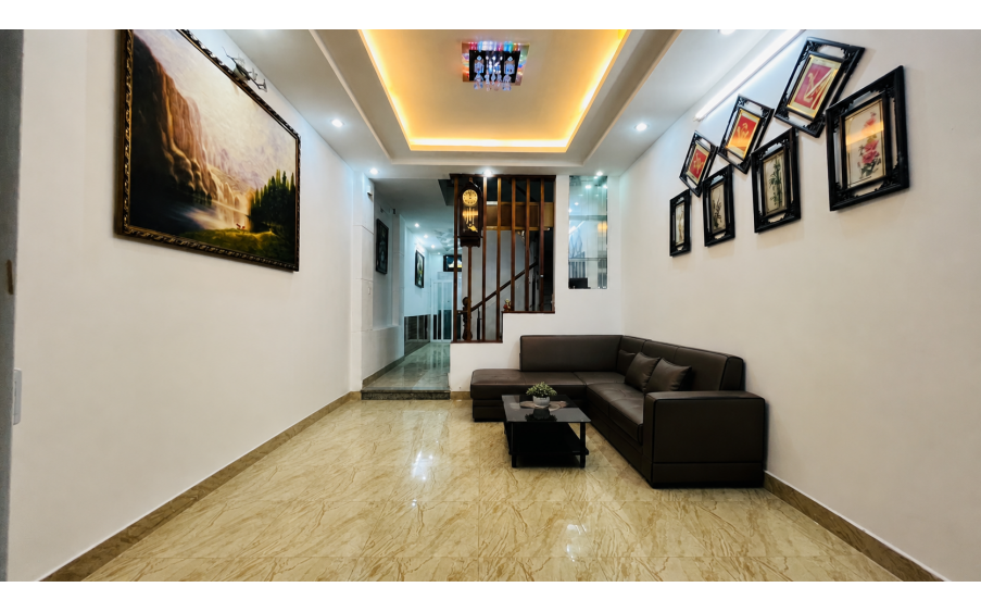 GIẢM SÂU CÒN 4.8 TỶ, NHÀ ĐÚC 2 TẤM, XE HƠI NGỦ SÂN, TRUNG TÂM LONG TRƯỜNG, Ở NGAY