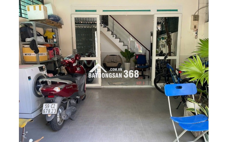 Nhà hẻm xe hơi Lâm Văn Bền Quận 7 ngang 5m vuông vức chủ cần tiền bán gấp 8,6 tỷ thương lượng.