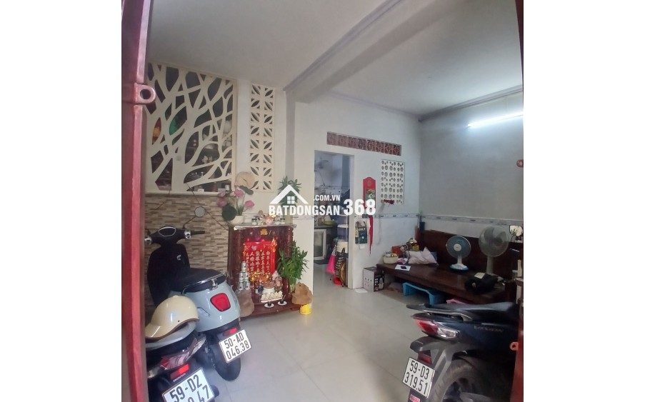 Bán nhà đường Phú Thọ Hòa