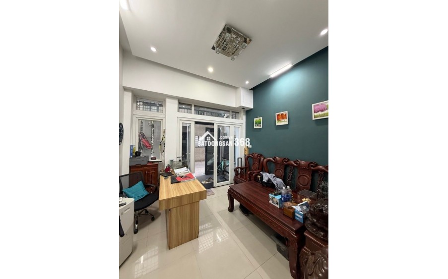 HẺM XE HƠI NGUYỄN HỮU TIẾN - 3.9*12 3 TẦNG - NHÀ MỚI ĐẸP CHÍNH CHỦ XÂY - KHU AN NINH SẠCH SẼ DÂN TRÍ CAO -