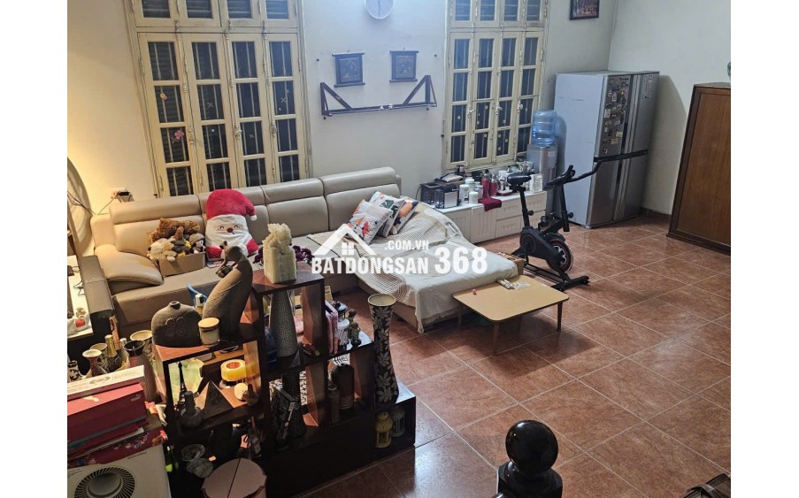 BÁN NHÀ PHỐ NGUYỄN KHÁNH TOÀN CẦU GIẤY .XÂY CHDV HOẶC Ở SƯỚNG .