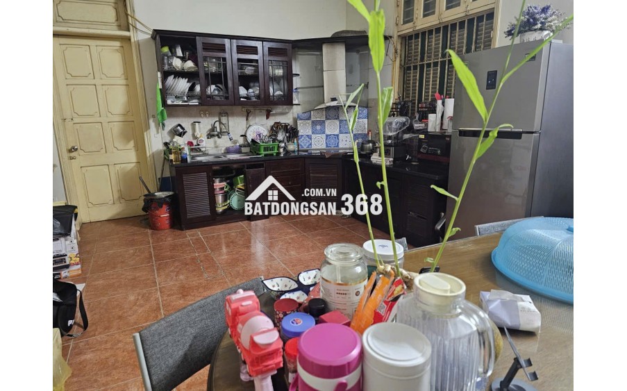 BÁN NHÀ PHỐ NGUYỄN KHÁNH TOÀN CẦU GIẤY .XÂY CHDV HOẶC Ở SƯỚNG .