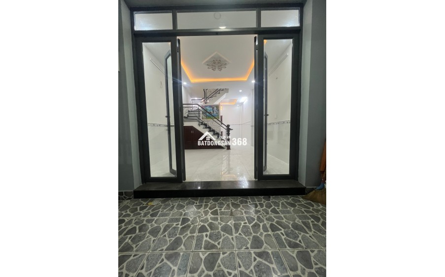 Bán nhà 2 tầng 40m2, 2PN, sổ hồng, 4.7 tỷ, hẻm Trần Xuân Soạn, Q7