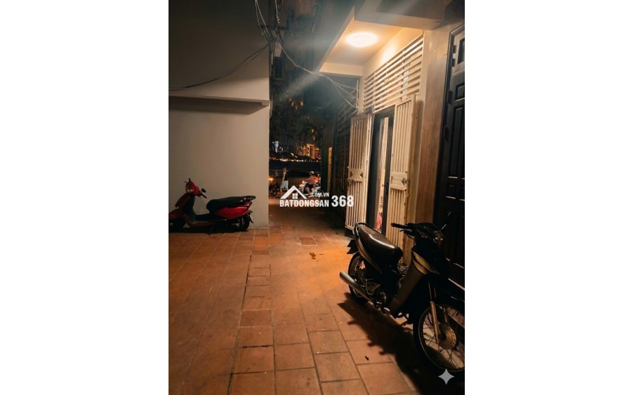 nhà lô góc hồ Tây- Vị trí vàng tiện nghi đỉnh