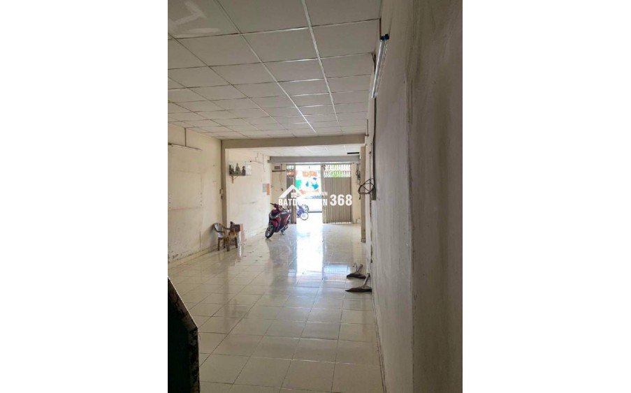 MUA NHÀ LÀ MUA VỊ TRÍ - MẶT TIỀN LŨY BÁN BÍCH CHỈ  - 61M2 - CHỦ Ở LÂU ĐỜI - NHÀ CŨ TIỆN XÂY MỚI.