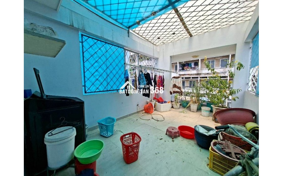 2 mặt hẻm xe tải thông - Sổ vuông Lê Ngã  Phú Trung, Quận Tân Phú