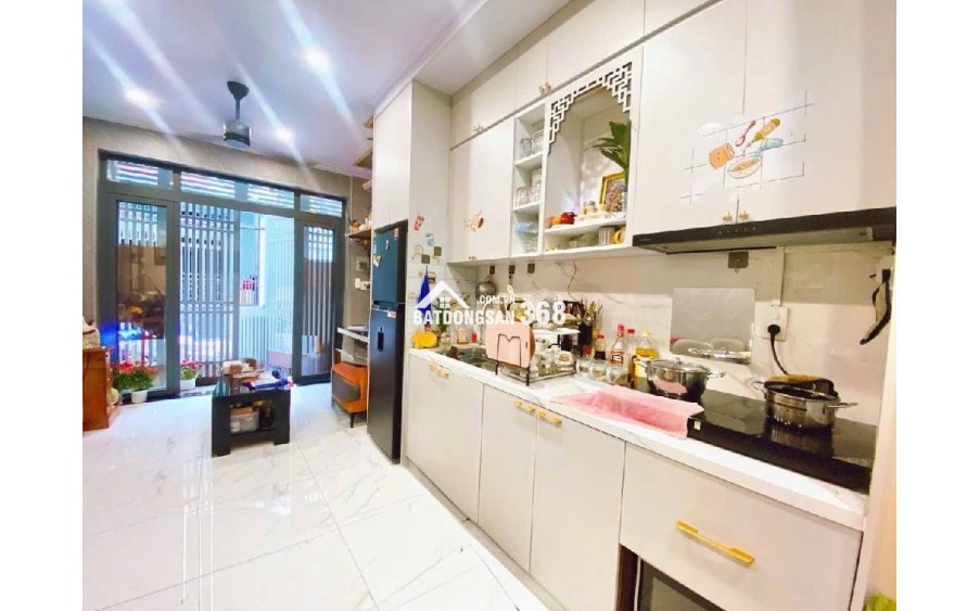 TÂN SƠN NHÌ – NHÀ MỚI LENG KENG – 3PN – HẺM 4M