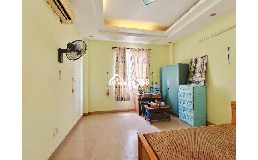 NHÀ 3 TẦNG KHU TÂN SƠN NHÌ – 4x14 – SỔ VUÔNG A4 - HOÀNG CÔNG -