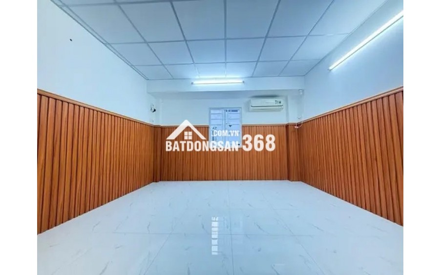 Bán nhà ngõ Bùi Văn Ba, Q.7, 28m², 2 tầng, 2PN, Sổ Hồng, 4.5 tỷ. LH 0947283834