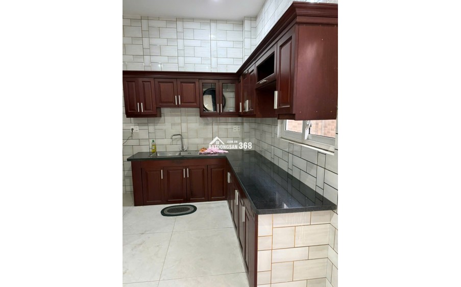 Bán nhà siêu đẹp 5x20m 1 trệt 3 lầu sân thượng MT Trịnh Quang Nghị Bình Chánh