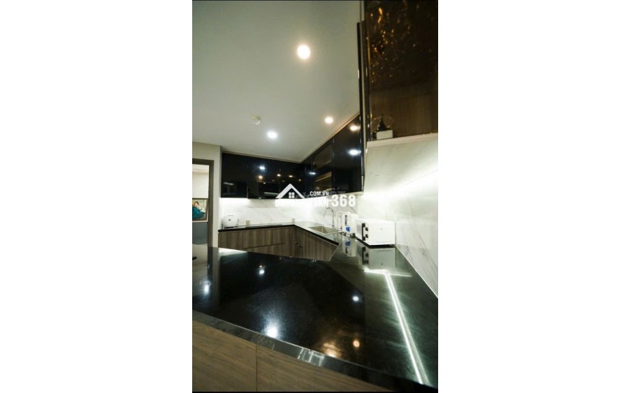 Bán căn hộ 4PN Imperia An Phú 135m², tầng 18 , view Landmark