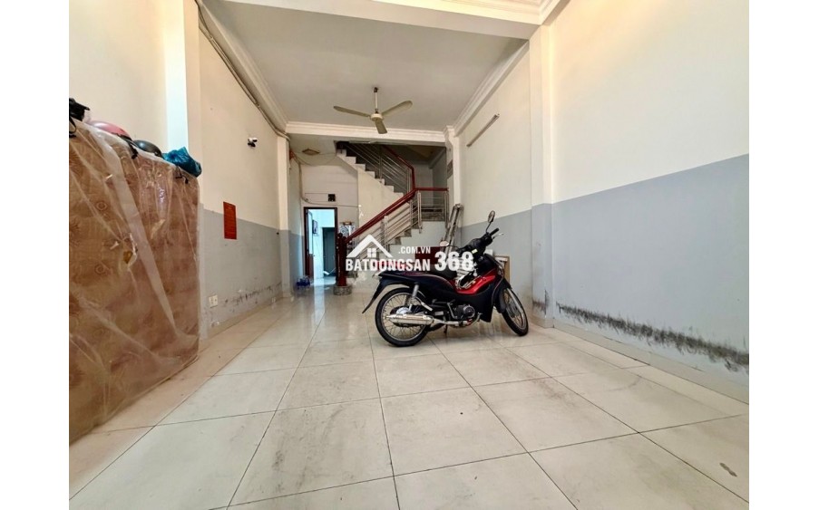 TRUNG TÂM QUẬN 11- 3 TẦNG -BTCT -HXH THÔNG  -10. tỷ -TN 21tr/Th
