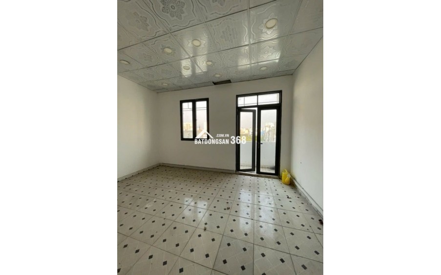 5.2TỶ NHÀ CẤP 4 HAI MẶT TIỀN CÓ 3 PHÒNG TRỌ CHO THUÊ VÀ CĂN NHÀ CẤP 4 ĐANG CHO 12TR/THÁNG
