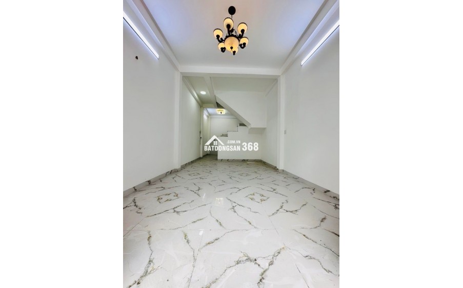 ĐƯỜNG XE HƠI 7M THÔNG - NHÀ ĐÚC 3 TẦNG BTCT - SÁT ĐẦM SEN -