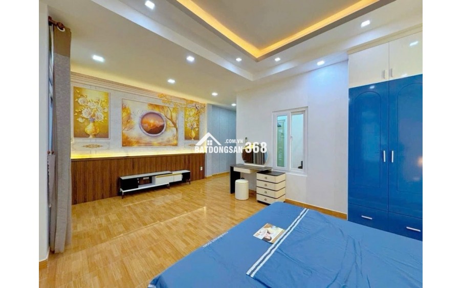 + Vị trí đẹp vô vàn tiện ích gần chợ Phạm Văn Bạch, siêu thị Emart, chung cư Khang Gia, tuyến Metro, trung tâm y tế, trường học các cấp....
