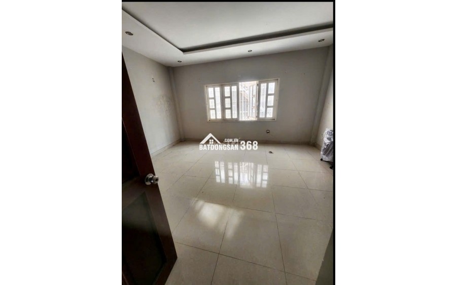 Cho thuê nhà MT 3 lầu 112 Phan Văn Hân P17 Bình Thạnh tiện kinh doanh