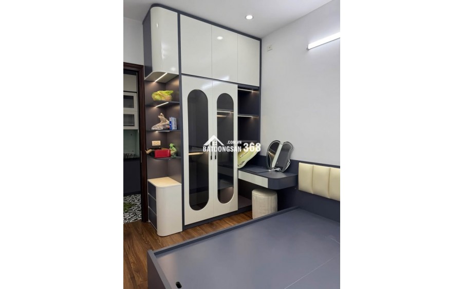 BÁN CHUNG CƯ KĐT VIỆT HƯNG LONG BIÊN  NHỎ TIỀN