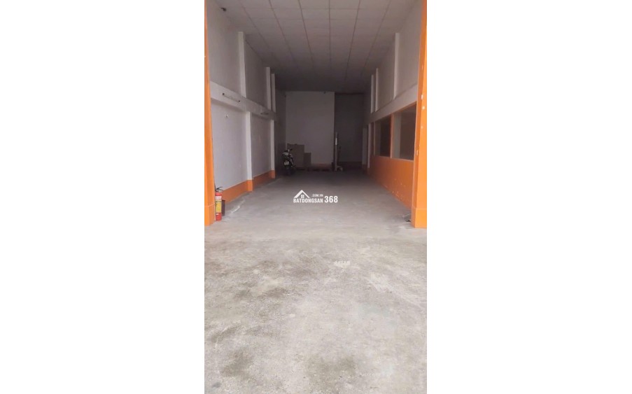 Mặt tiền kinh doanh đường nhựa 20m ngay Hồ Học Lãm -Võ Văn Kiệt 2 tầng 8.5x20.5m ko lộ giới