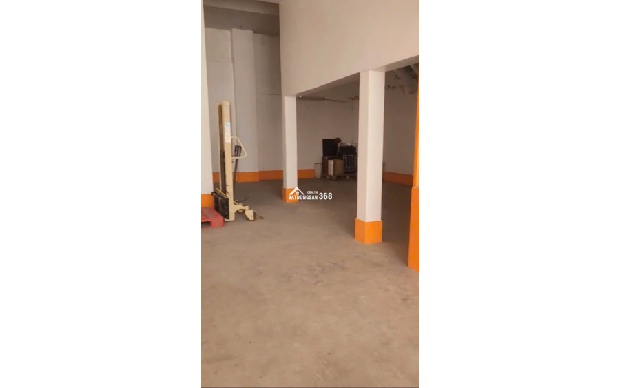 Mặt tiền kinh doanh đường nhựa 20m ngay Hồ Học Lãm -Võ Văn Kiệt 2 tầng 8.5x20.5m ko lộ giới