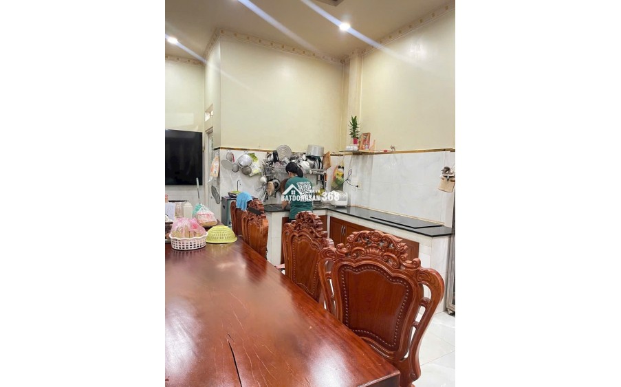 Sát mặt tiền đường Chiến Lược hẻm nhựa 8m xe hơi ngủ nhà 2 tầng 6x12m chỉ 6 tỷ