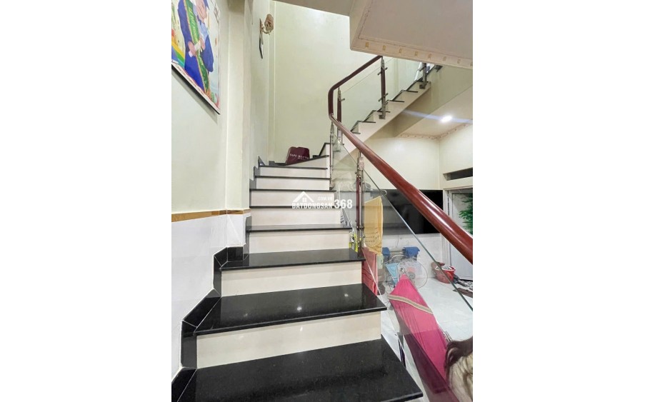 Sát mặt tiền đường Chiến Lược hẻm nhựa 8m xe hơi ngủ nhà 2 tầng 6x12m chỉ 6 tỷ
