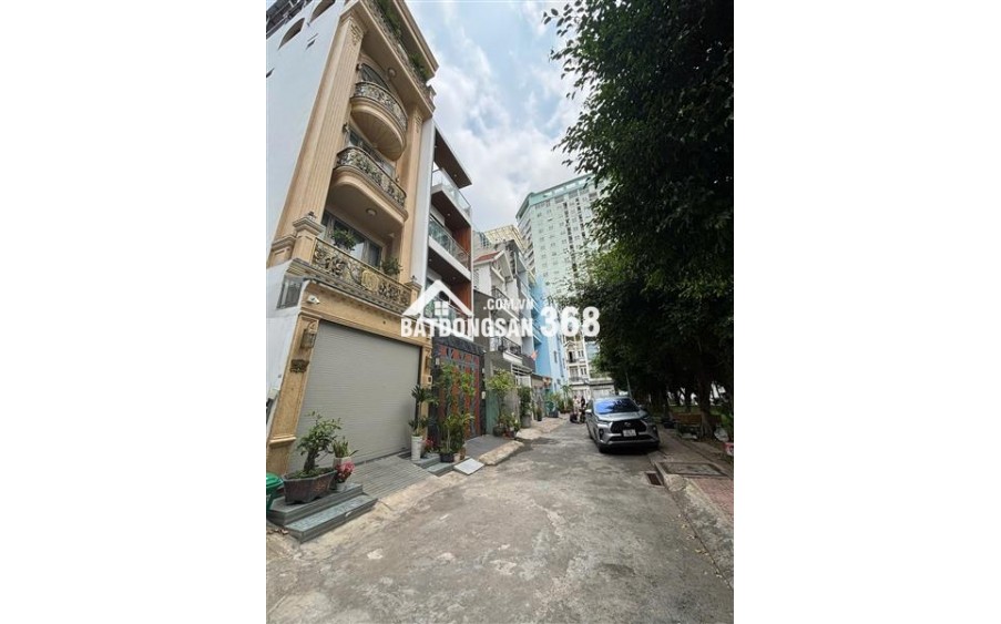 Vịtrí tuyệt đẹp giáp Quận 11, ngay Tô Hiệu- Hòa Bình. hẻm thông thoáng, khu phân lô đồng bộ, đối diện nhà view công viên,