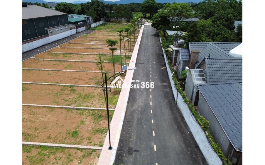 Hiếm có lô đất 2 mặt tiền mặt đường trục tiện kinh doanh gần ĐHQG