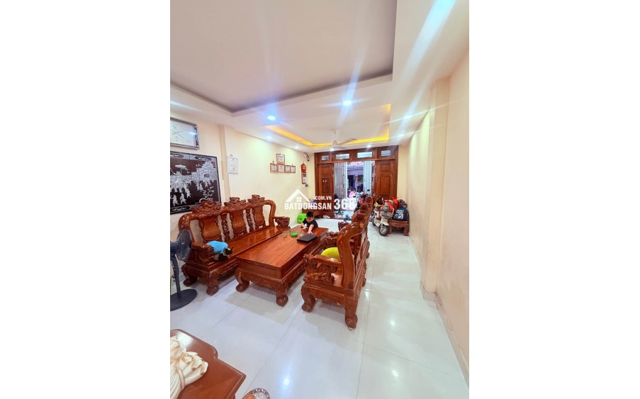 Bán nhà HxH Phú Thọ Hoà 60m2 3 tầng