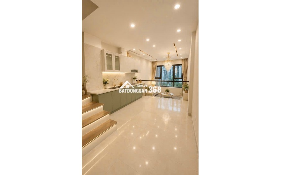 Bán nhà Phúc Lợi, Long Biên, 30m2, 6 tầng, 3PN, giá 5.9 tỷ, sổ đỏ chính chủ.