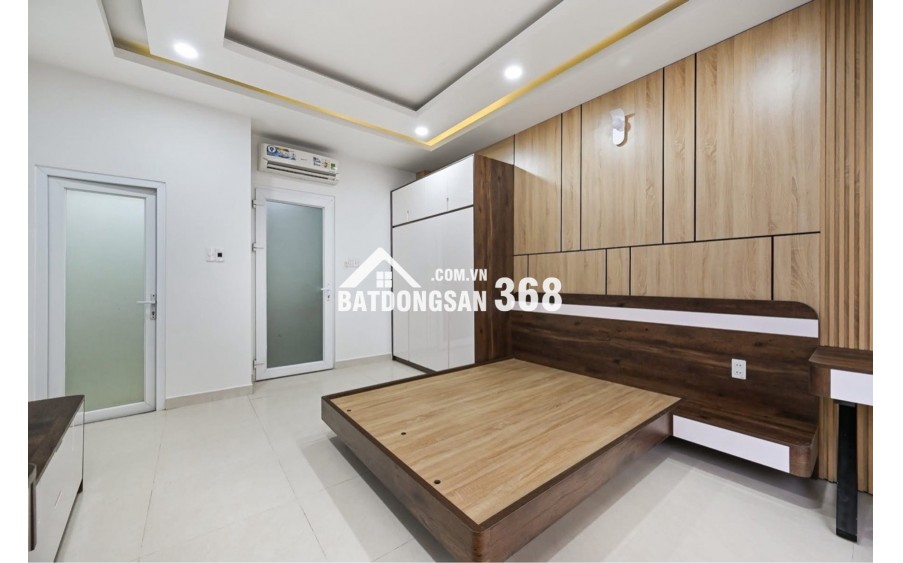 SIÊU PHẨM NHÀ PHỐ PHAN XÍCH LONG FULL NỘI THẤT
